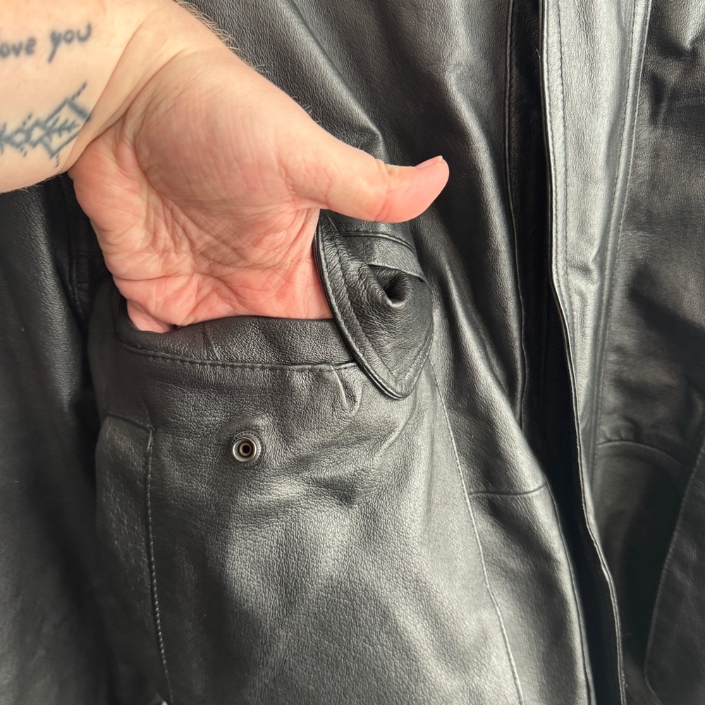 Phase Two Black Leather Bomber Jacket Size Xl - image 3